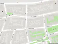 Ambulance met grote spoed naar de Frans Naereboutstraat in IJmuiden