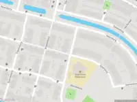 Ambulance met gepaste spoed naar de Essenburg in Alphen aan den Rijn