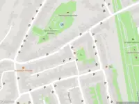 Brandweer met gepaste spoed naar de Poolsterhof in Utrecht vanwege een buitenbrand