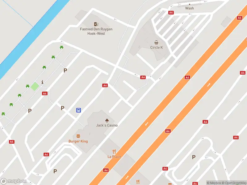 Ambulance met gepaste spoed naar de Rijksweg A4 in Hoofddorp