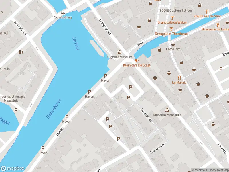 Ambulance met grote spoed naar de De Put in Maassluis