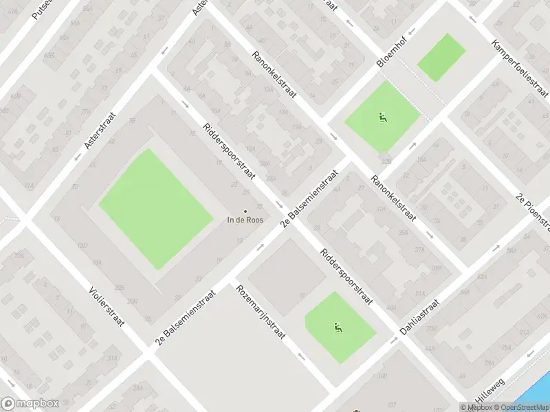 Ambulance met grote spoed naar de 2e Balsemienstraat in Rotterdam