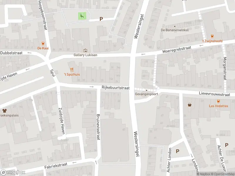 Brandweer met grote spoed naar de Rijkebuurtstraat in Bergen op Zoom vanwege gebouwbrand