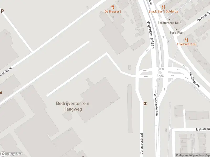 Ambulance met grote spoed naar de Curaçaostraat in Delft