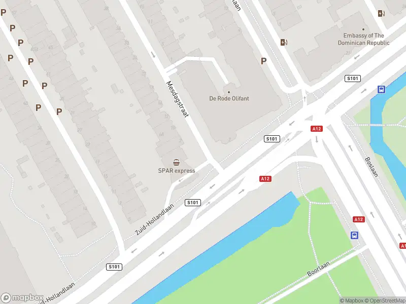 Ambulance met grote spoed naar de Zuid-Hollandlaan in 's-Gravenhage