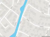 Politie naar de Simondsstraat in Genemuiden vanwege aanrijding met letsel