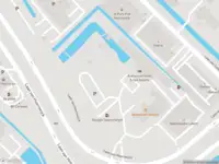 Ambulance met grote spoed naar de Laan van Hoornwijck in Rijswijk