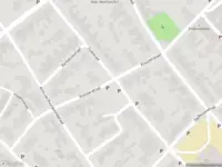 Politie met grote spoed naar de Kloosterstraat in Sint-Annaland vanwege letsel