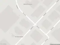 Ambulance met grote spoed naar de Voorland in Enkhuizen