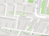 Ambulance met grote spoed naar de Weissmanstraat in Amsterdam