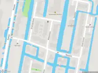 Ambulance met grote spoed naar de Melkschouw in Reeuwijk