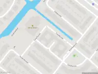 Politie met grote spoed naar de Twaalfbunder in Breda vanwege steekincident