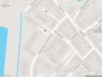 Ambulance met gepaste spoed naar de Burgemeester H v Sleenstraat in Brielle