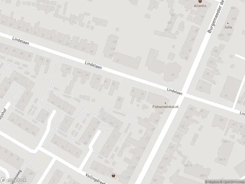 Ambulance met gepaste spoed naar de Lindelaan in Zwijndrecht