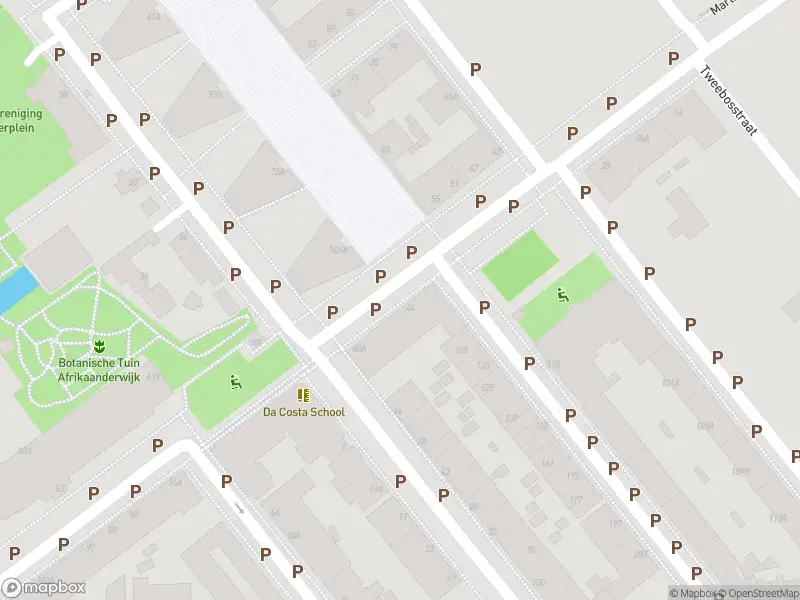 Ambulance met gepaste spoed naar de Christiaan de Wetstraat in Rotterdam