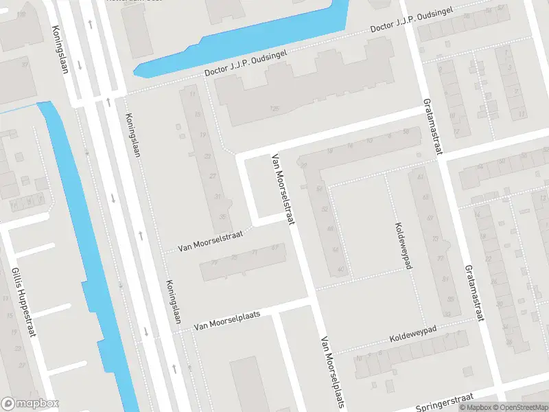 Besteld ambulance vervoer naar de Van Moorselstraat in Rotterdam