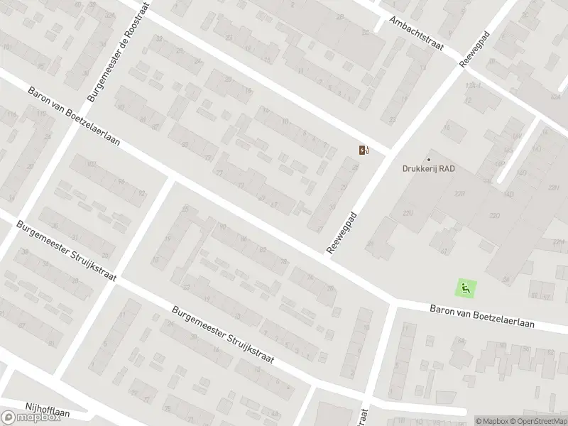 Ambulance met gepaste spoed naar de Baron van Boetzelaerlaan in Dordrecht