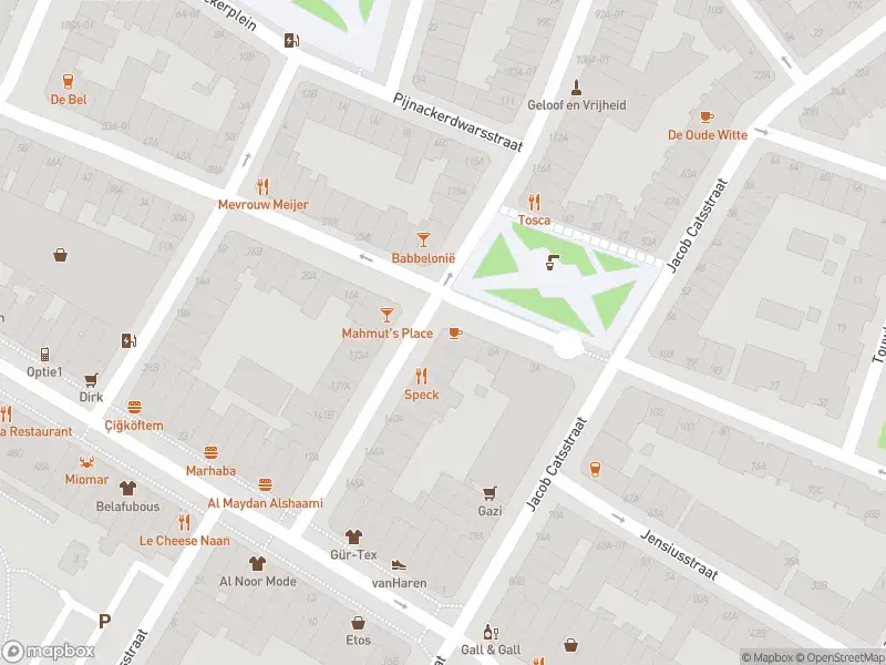 Ambulance met grote spoed naar de Gerard Scholtenstraat in Rotterdam