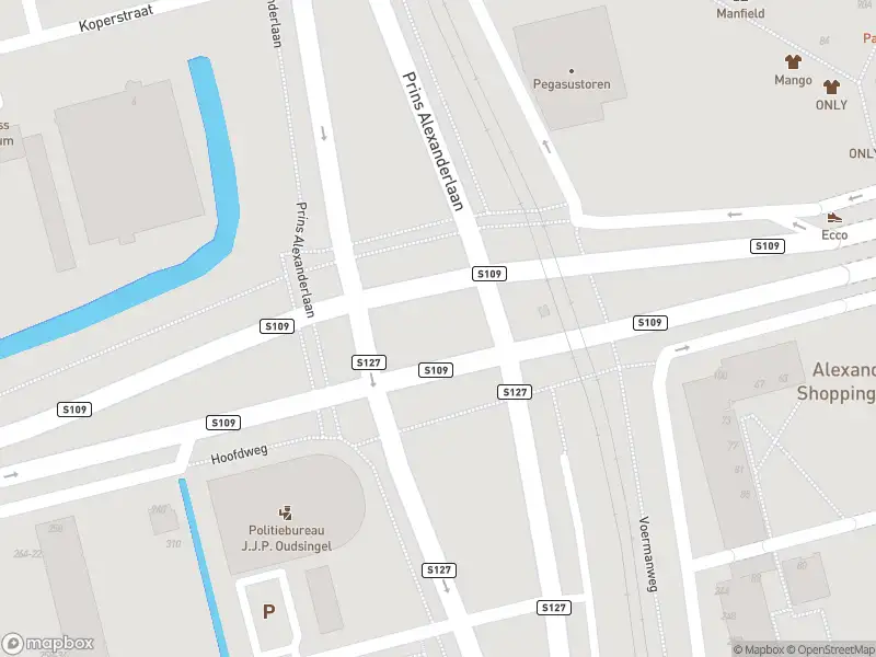 Ambulance met grote spoed naar de Prins Alexanderlaan in Rotterdam