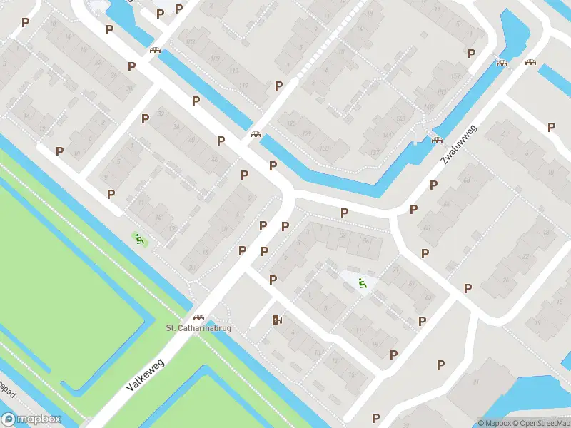 Brandweer met grote spoed naar de Valkeweg in Voorschoten vanwege personen te water