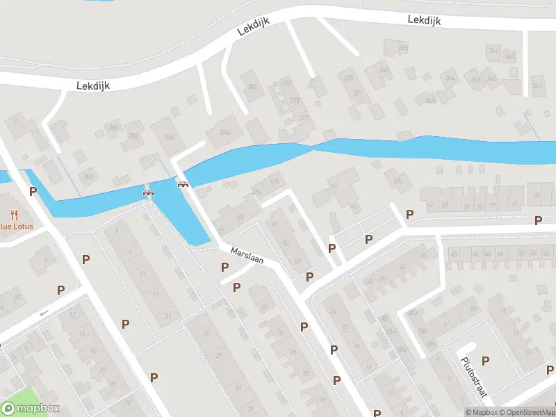 Ambulance met gepaste spoed naar de Marslaan in Nieuw-Lekkerland