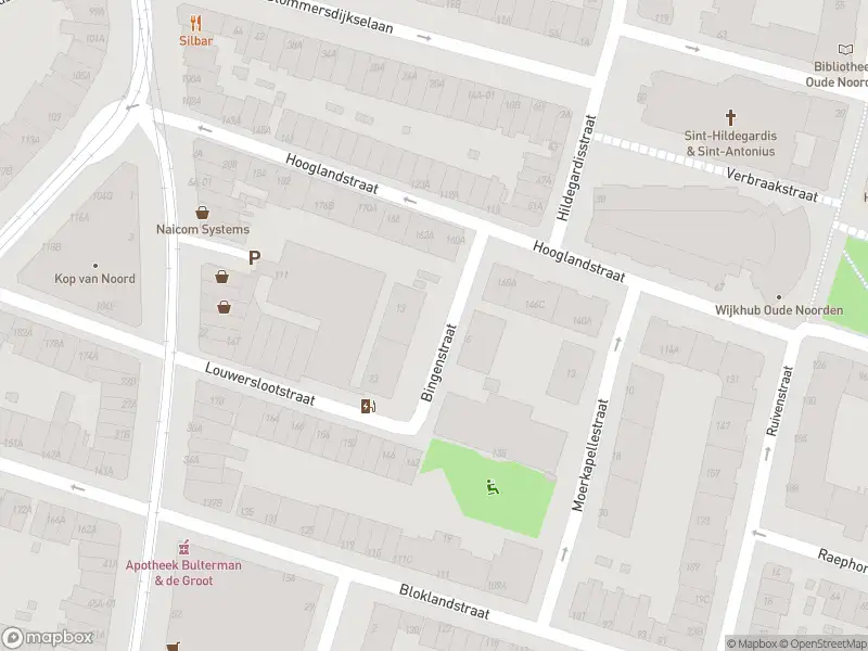 Ambulance met grote spoed naar de Bingenstraat in Rotterdam