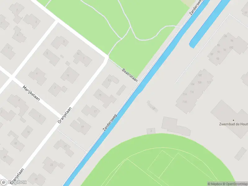 Ambulance naar de Oranjelaan in Alkmaar vanwege ongeval met letsel