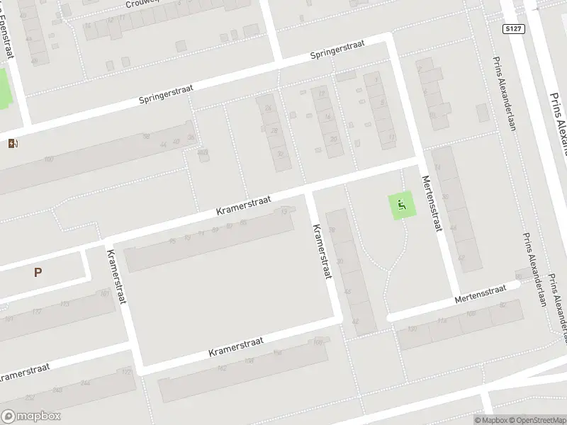 Ambulance met grote spoed naar de Kramerstraat in Rotterdam