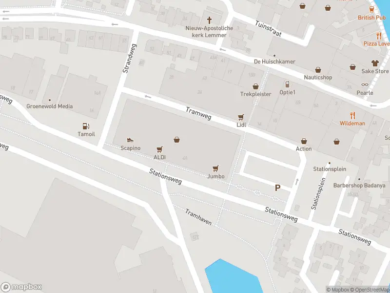 Brandweer met grote spoed naar de Stationsweg in Lemmer vanwege gebouwbrand