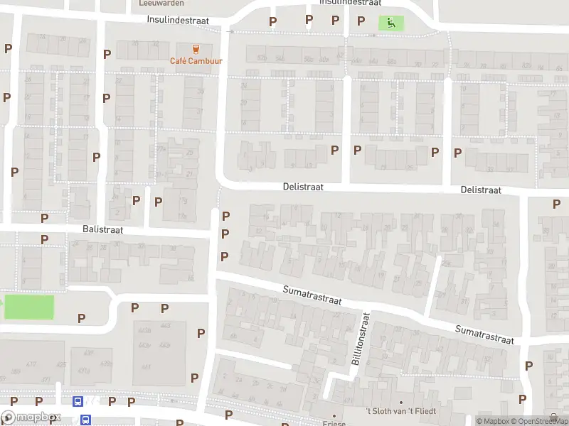 Brandweer met grote spoed naar de Noordvlietstraat in Leeuwarden vanwege voertuigbrand