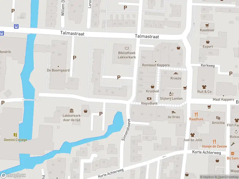 Ambulance met grote spoed naar de Poolmanweg in Lekkerkerk