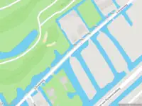 Ambulance met grote spoed naar de 's-Gravenweg in Capelle aan den IJssel