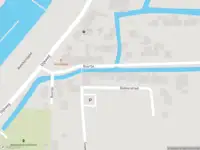 Ambulance met grote spoed naar de Bakkerstraat in Andijk