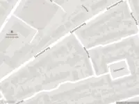 Brandweer met gepaste spoed naar de Bellstraat in Hilversum vanwege waarnemen gaslucht