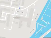 Ambulance met gepaste spoed naar de Haringvlietstraat in Dordrecht