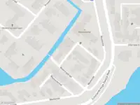 Politie met grote spoed naar de Burgemeester Snelplein in Moordrecht vanwege personen te water