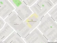 Ambulance met grote spoed naar de Van Alphenplein in Leiderdorp