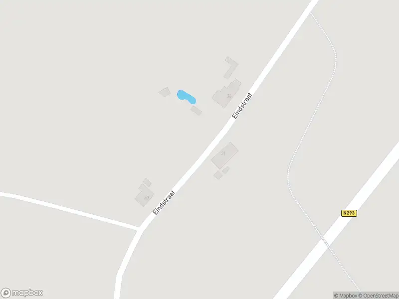 Brandweer met grote spoed naar de Eindstraat in Roermond vanwege voertuigbrand