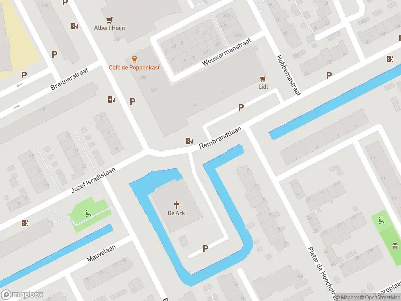 Ambulance met grote spoed naar de Rembrandtlaan in Maassluis