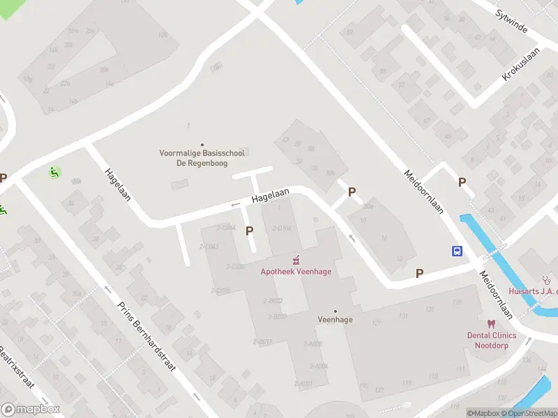 Ambulance met grote spoed naar de Hagelaan in Nootdorp