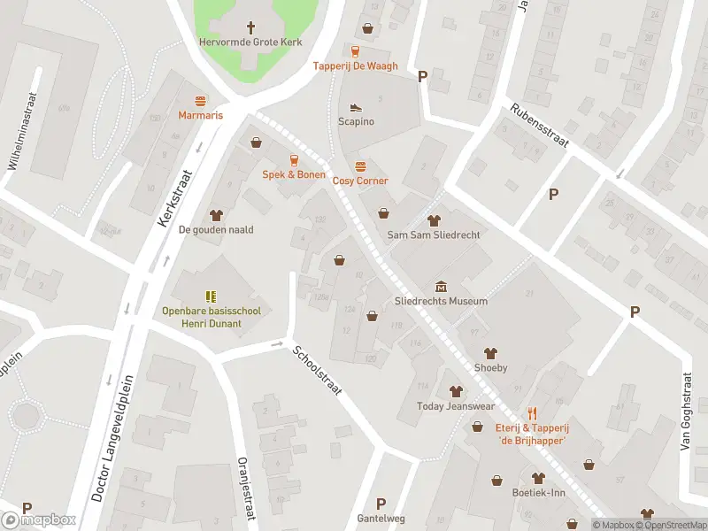 Ambulance met gepaste spoed naar de Kerkbuurt in Sliedrecht