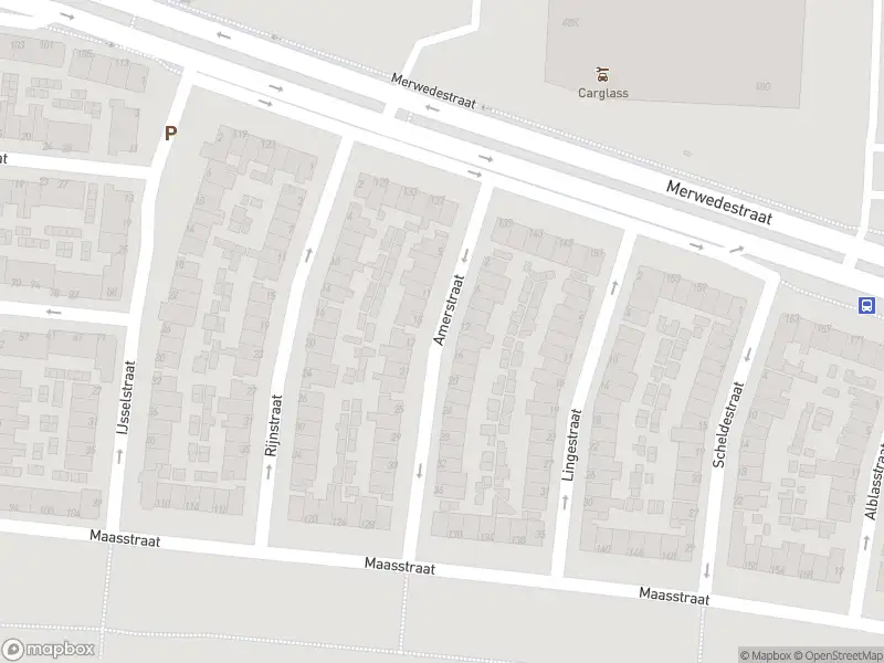 Ambulance met grote spoed naar de Amerstraat in Dordrecht