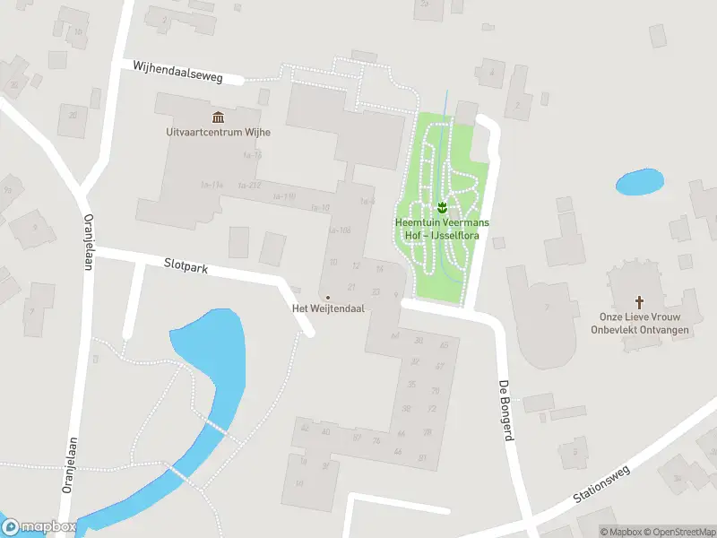 Ambulance met gepaste spoed naar de Slotpark in Wijhe vanwege afgaan automatisch brandalarm