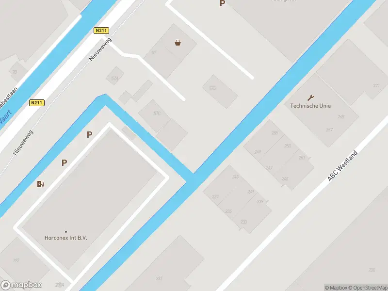 Brandweer met grote spoed naar de ABC Westland in Westland