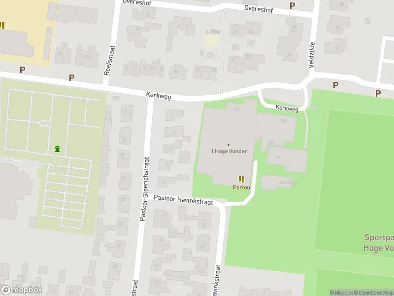 Brandweer met gepaste spoed naar de Pastoor Gloerichstraat in Deurningen vanwege afhijsen patient