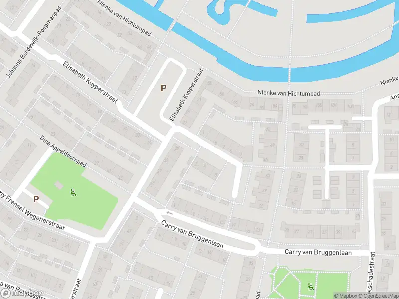 Ambulance met gepaste spoed naar de Annie Romein-Verschoorstraat in Gorinchem