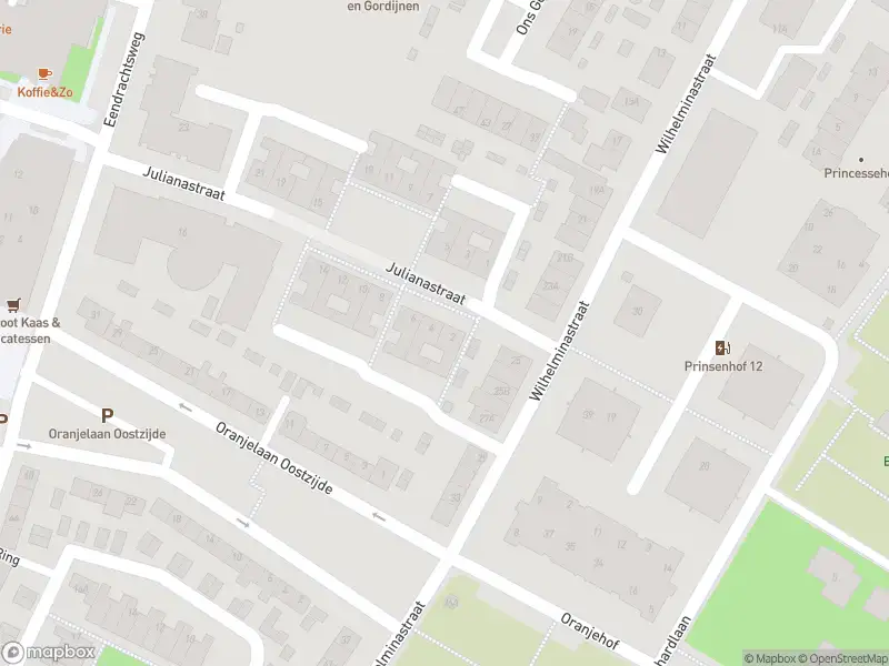 Ambulance met grote spoed naar de Julianastraat in Puttershoek