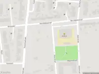 Brandweer met grote spoed naar de Anjerstraat in Kaatsheuvel vanwege voertuigbrand