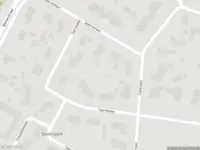 Brandweer met grote spoed naar de Sparrenlaan in Assen vanwege gebouwbrand