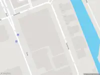 Brandweer met gepaste spoed naar de Oosteinde in Barendrecht